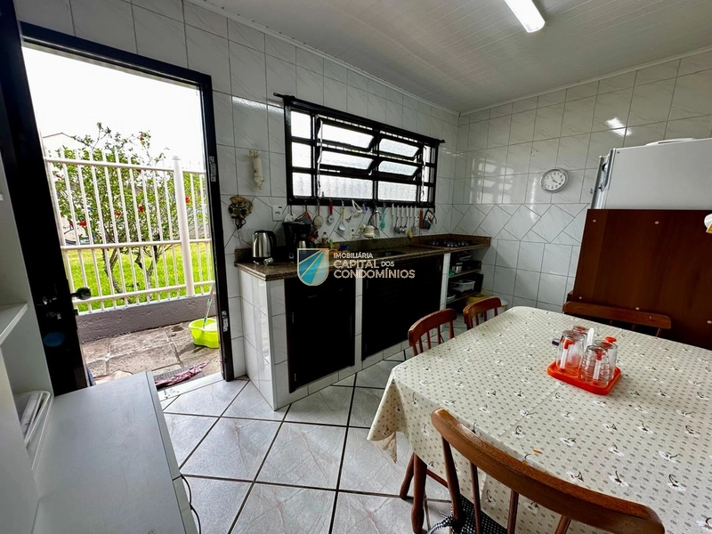 Casa de esquina com área verde no centro de Xangri-lá: 8ª foto da galeria de imagens do imóvel