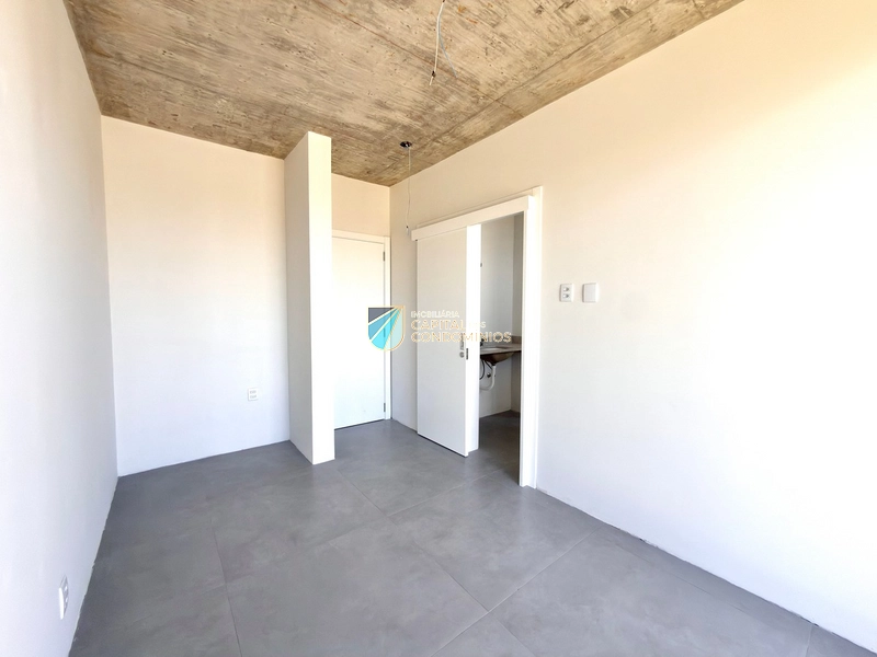 Linda casa beira lago no Condomínio Riviera: 27ª foto da galeria de imagens do imóvel