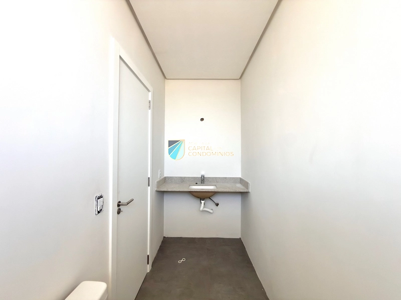 Linda casa beira lago no Condomínio Riviera: 26ª foto da galeria de imagens do imóvel