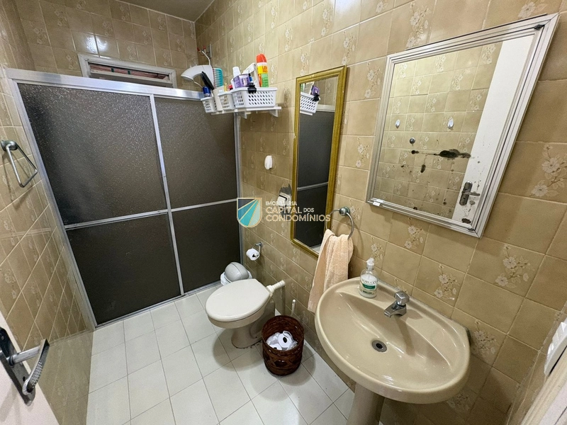 Casa térrea com piscina no centro: 27ª foto da galeria de imagens do imóvel