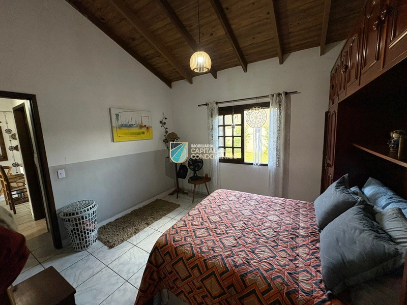 Casa térrea no centro!: 13ª foto da galeria de imagens do imóvel