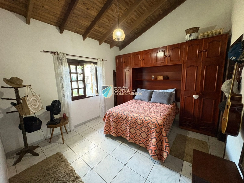 Casa térrea no centro!: 14ª foto da galeria de imagens do imóvel