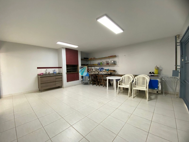 Casa térrea no centro próximo ao mar: 10ª foto da galeria de imagens do imóvel