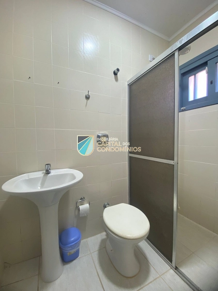 Casa térrea no centro próximo ao mar: 19ª foto da galeria de imagens do imóvel