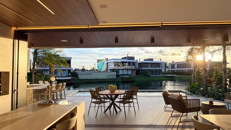 Sobrado beira lago no condomínio Sense Xangri-lá: 6ª foto da galeria de imagens do imóvel