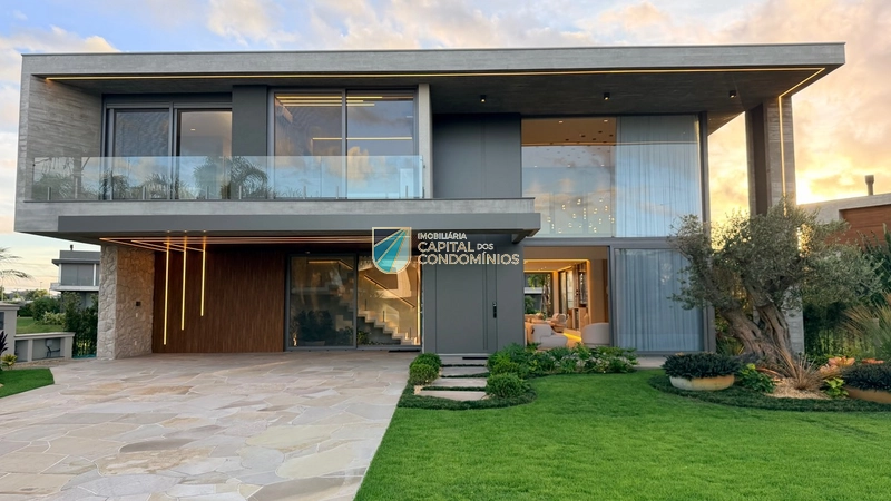 Sobrado beira lago no condomínio Sense Xangri-lá: 2ª foto da galeria de imagens do imóvel