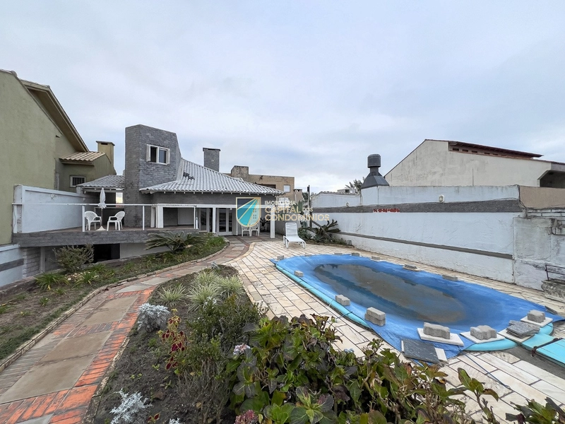 Sobrado na beira mar de Xangri-lá: 1ª foto da galeria de imagens do imóvel