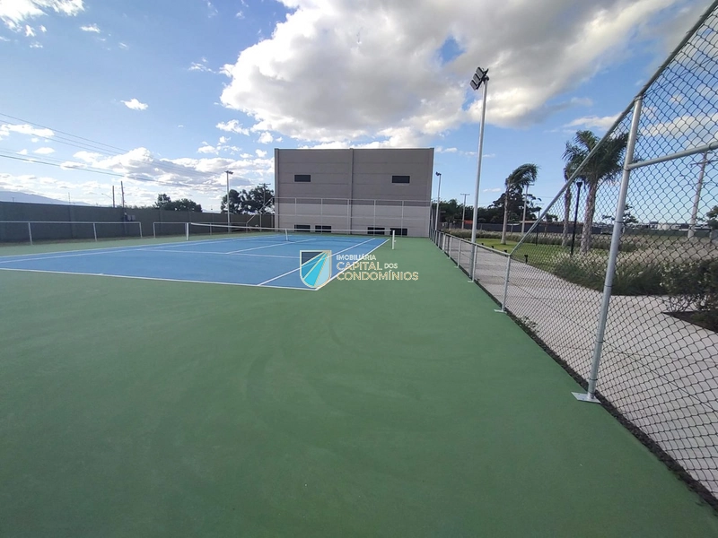 Lote beira lago no Sunset: 7ª foto da galeria de imagens do imóvel