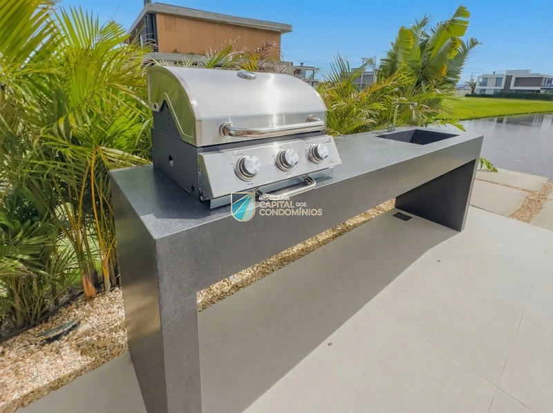 Sobrado beira lago no Condomínio Amare em Xangri-lá.: 31ª foto da galeria de imagens do imóvel