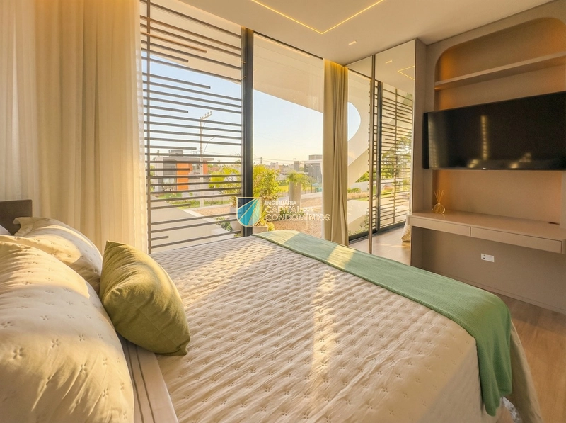 Sobrado beira lago no Condomínio Amare em Xangri-lá.: 10ª foto da galeria de imagens do imóvel