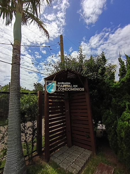 Casa de esquina em Atlântida: 11ª foto da galeria de imagens do imóvel