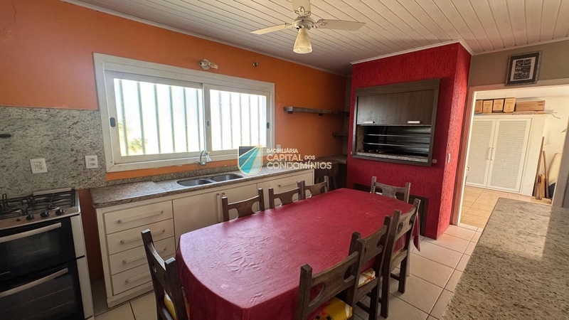 Casa térrea em Atlântida: 6ª foto da galeria de imagens do imóvel