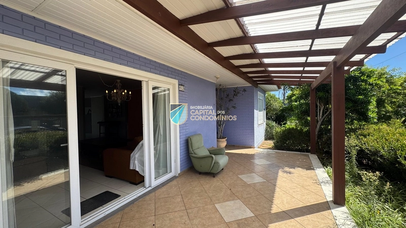 Casa térrea em Atlântida: 2ª foto da galeria de imagens do imóvel