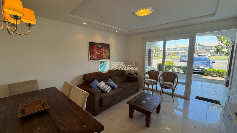 Sobrado frente lago: 4ª foto da galeria de imagens do imóvel