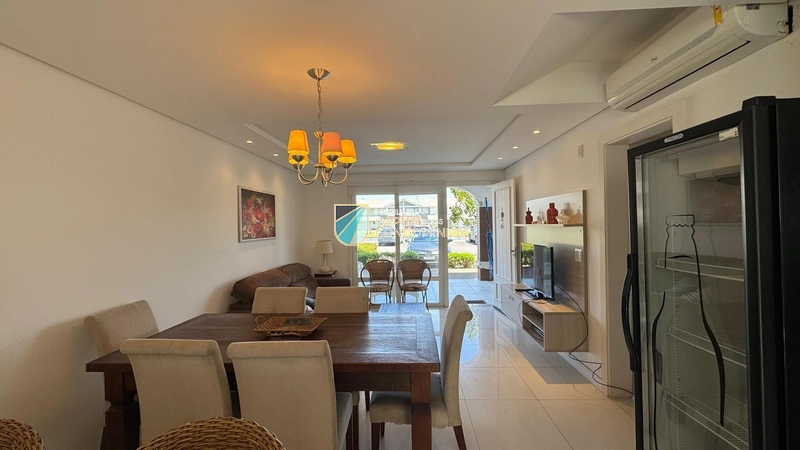 Sobrado frente lago: 6ª foto da galeria de imagens do imóvel