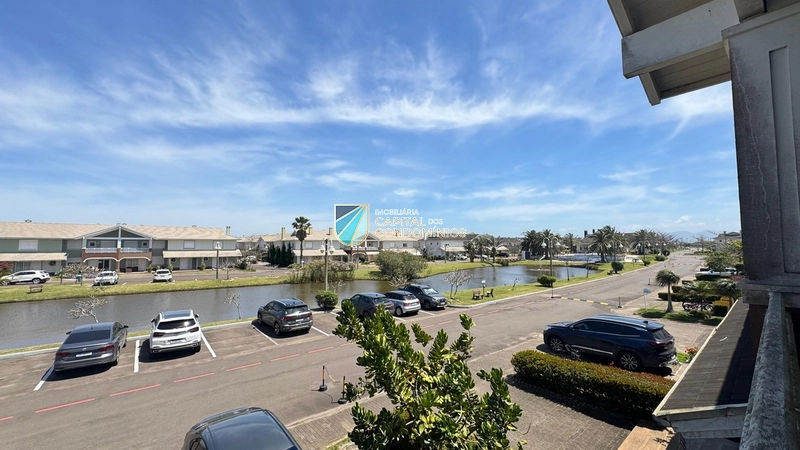 Sobrado frente lago: 2ª foto da galeria de imagens do imóvel