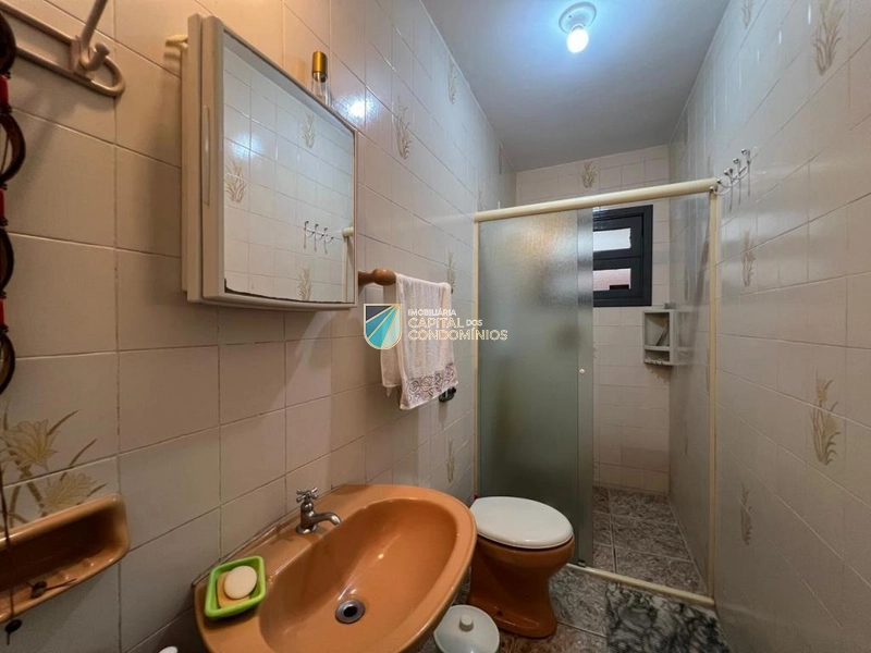 Casa no centro em 2 terrenos: 11ª foto da galeria de imagens do imóvel