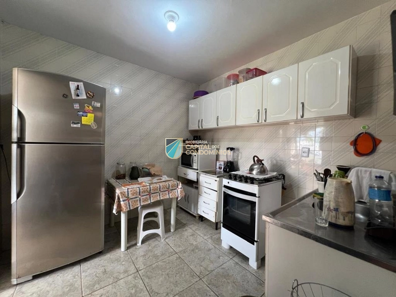 Casa no centro em 2 terrenos: 7ª foto da galeria de imagens do imóvel