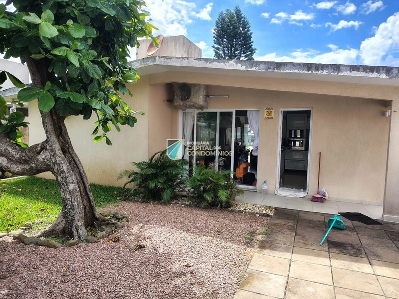 Casa no centro próximo ao mar: 21ª foto da galeria de imagens do imóvel