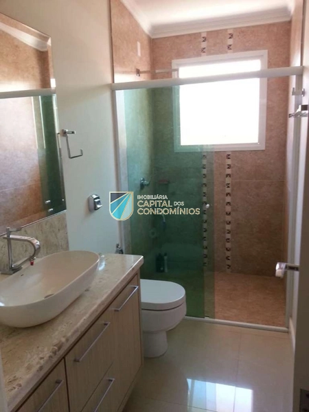 Casa no centro próximo ao mar: 12ª foto da galeria de imagens do imóvel