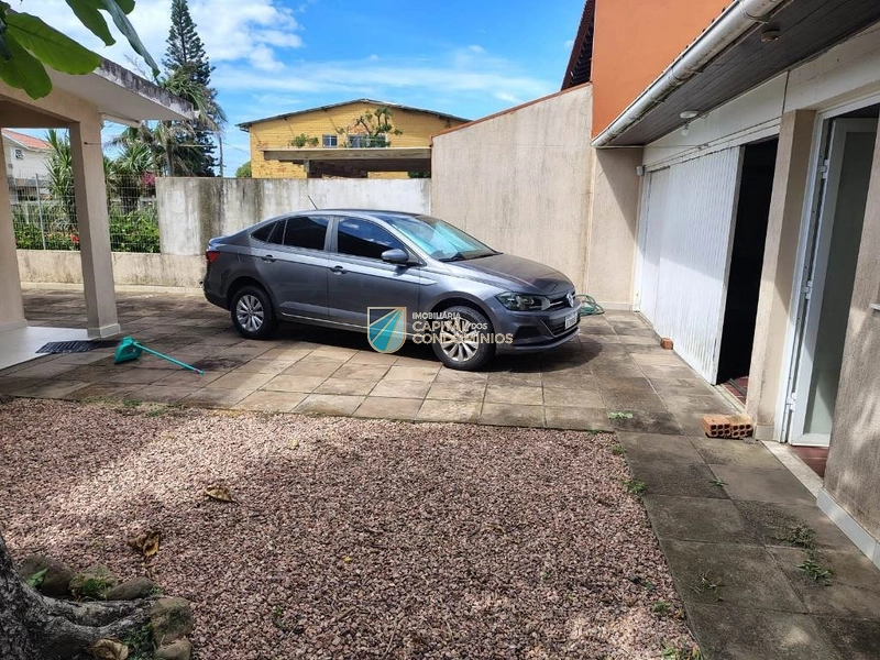 Casa no centro próximo ao mar: 16ª foto da galeria de imagens do imóvel