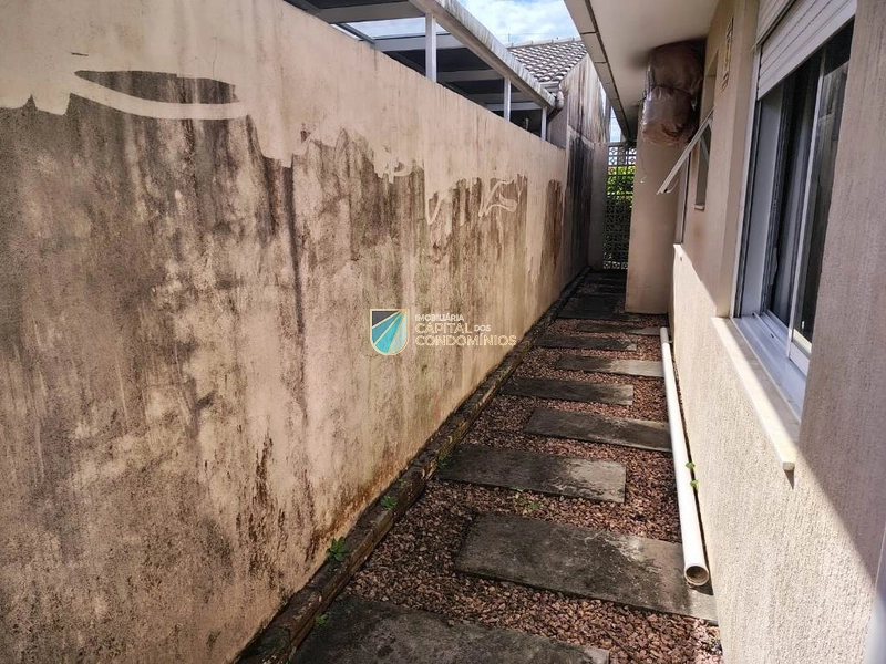 Casa no centro próximo ao mar: 23ª foto da galeria de imagens do imóvel