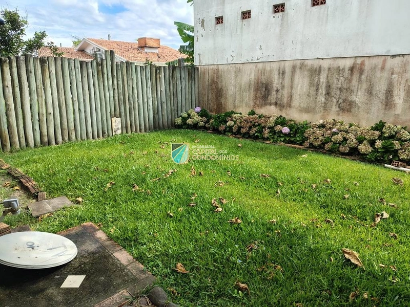 Casa no centro próximo ao mar: 24ª foto da galeria de imagens do imóvel