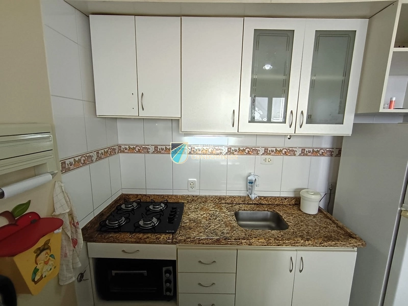 Apartamento em frente à praça: 16ª foto da galeria de imagens do imóvel