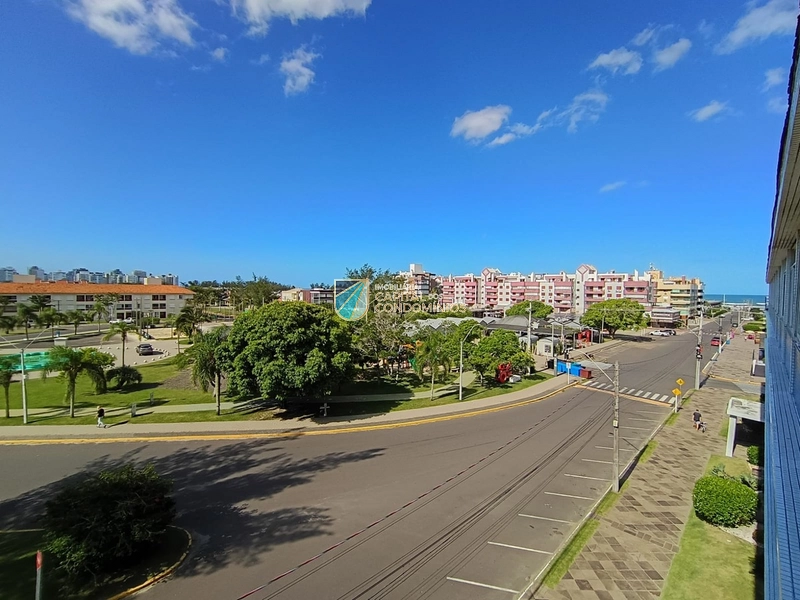 Apartamento em frente à praça: 23ª foto da galeria de imagens do imóvel