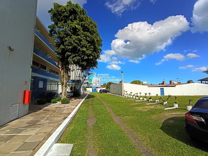 Apartamento em frente à praça: 6ª foto da galeria de imagens do imóvel