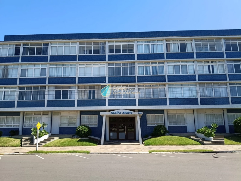 Apartamento em frente à praça: 5ª foto da galeria de imagens do imóvel