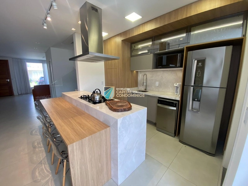 Sobrado beira lago no Murano: 11ª foto da galeria de imagens do imóvel