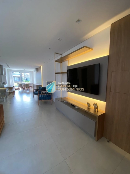 Sobrado beira lago no Murano: 7ª foto da galeria de imagens do imóvel