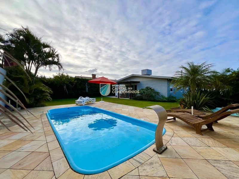 Excelente casa no centro de Xangri-lá próximo ao mar: 5ª foto da galeria de imagens do imóvel