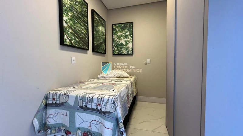 Linda vista para o lago em localização privilegiada no condomínio: 18ª foto da galeria de imagens do imóvel