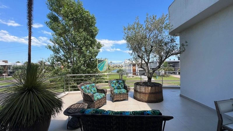 Linda vista para o lago em localização privilegiada no condomínio: 43ª foto da galeria de imagens do imóvel