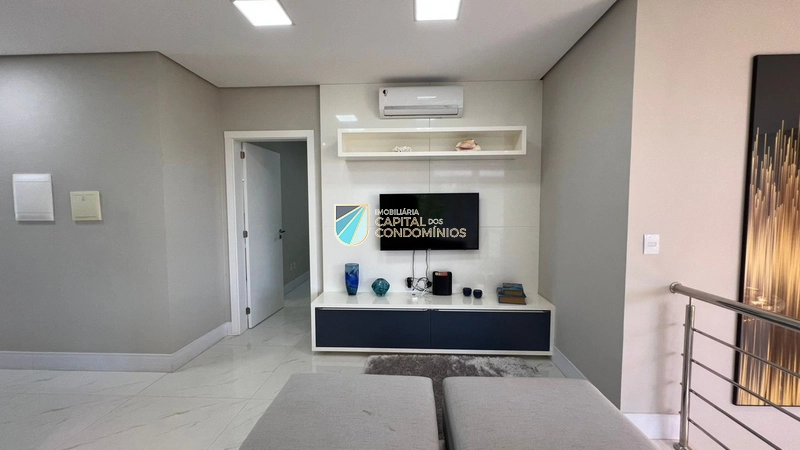 Linda vista para o lago em localização privilegiada no condomínio: 31ª foto da galeria de imagens do imóvel