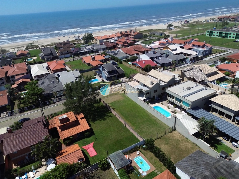 Terreno junto ao mar: 3ª foto da galeria de imagens do imóvel