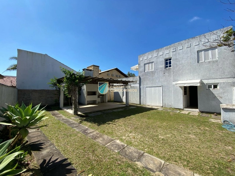 Sobrado de esquina em Atlântida: 26ª foto da galeria de imagens do imóvel