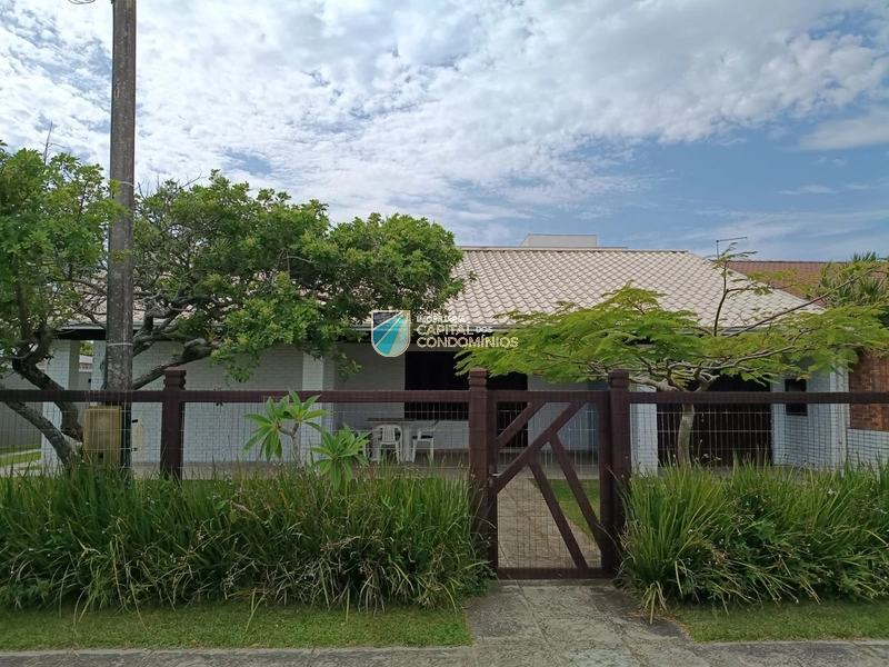 Casa em Atlântida: 22ª foto da galeria de imagens do imóvel