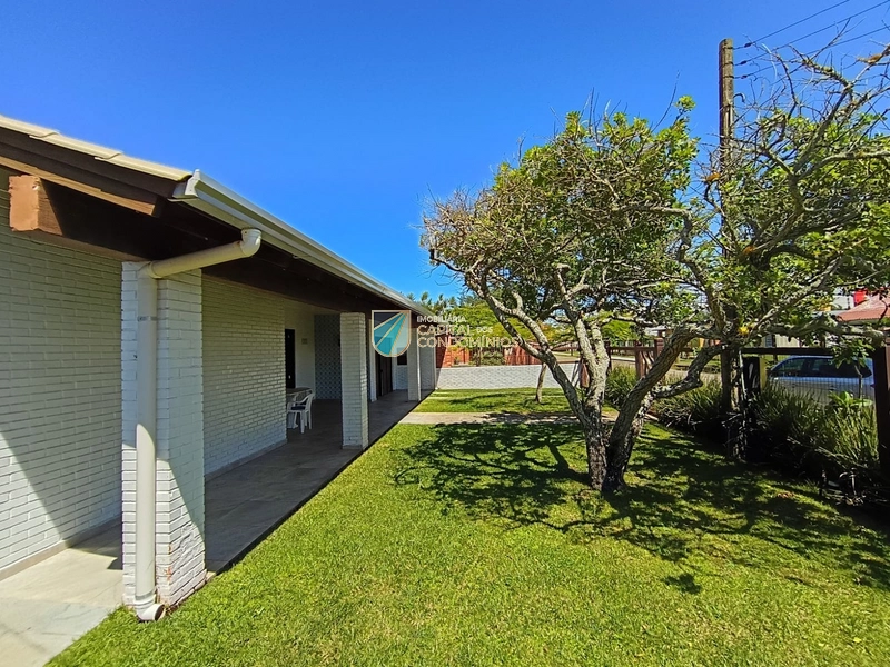 Casa em Atlântida: 4ª foto da galeria de imagens do imóvel