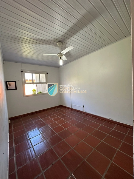 Casa com amplo terreno em Atlântida: 8ª foto da galeria de imagens do imóvel