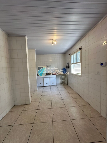 Casa com amplo terreno em Atlântida: 7ª foto da galeria de imagens do imóvel