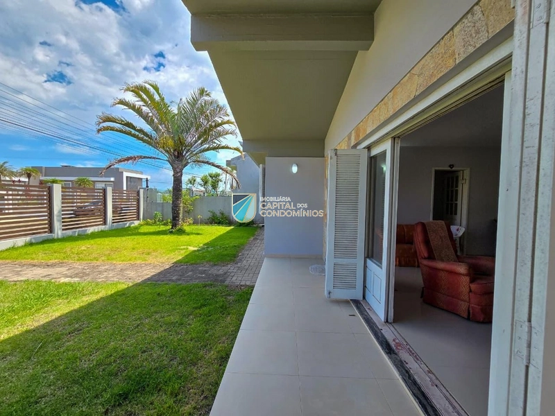 Casa térrea em Atlântida: 3ª foto da galeria de imagens do imóvel