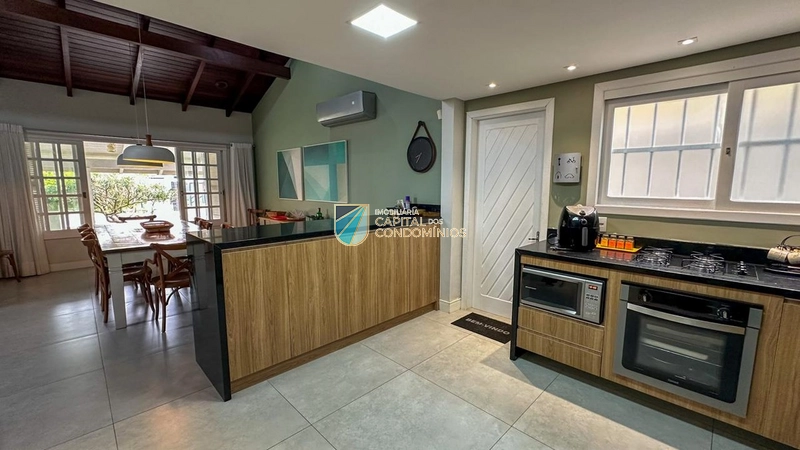 Sobrado próximo ao mar: 49ª foto da galeria de imagens do imóvel