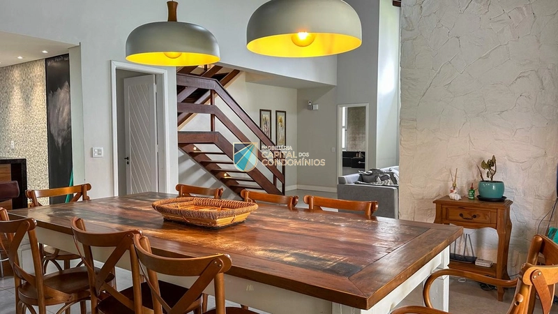 Sobrado próximo ao mar: 37ª foto da galeria de imagens do imóvel