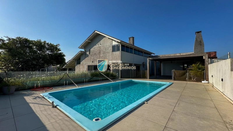 Sobrado próximo ao mar: 13ª foto da galeria de imagens do imóvel