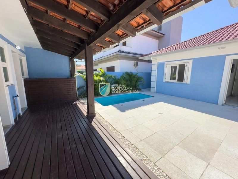 Excelente casa próximo ao mar: 28ª foto da galeria de imagens do imóvel