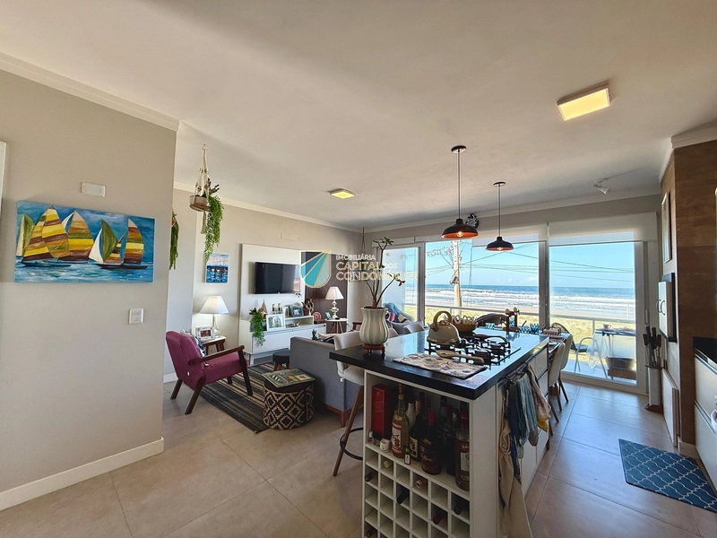 Sobrado na beira mar!: 10ª foto da galeria de imagens do imóvel