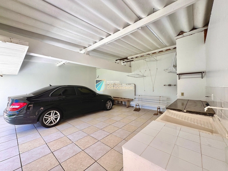 Casa em 2 terrenos: 25ª foto da galeria de imagens do imóvel